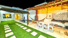Casa Ampla com Piscina e Área de Churrasco 400A